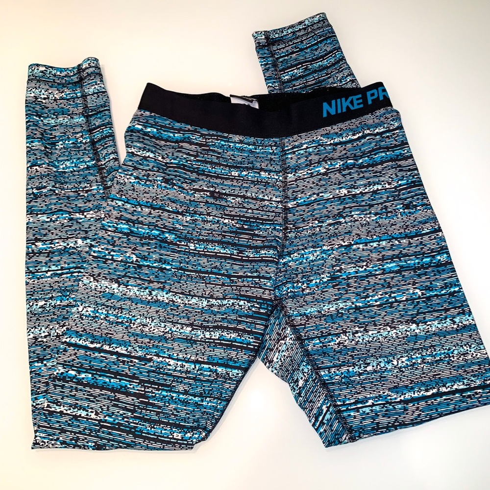SOLD DO NOT BUY Nike Pro full length blue leggings
